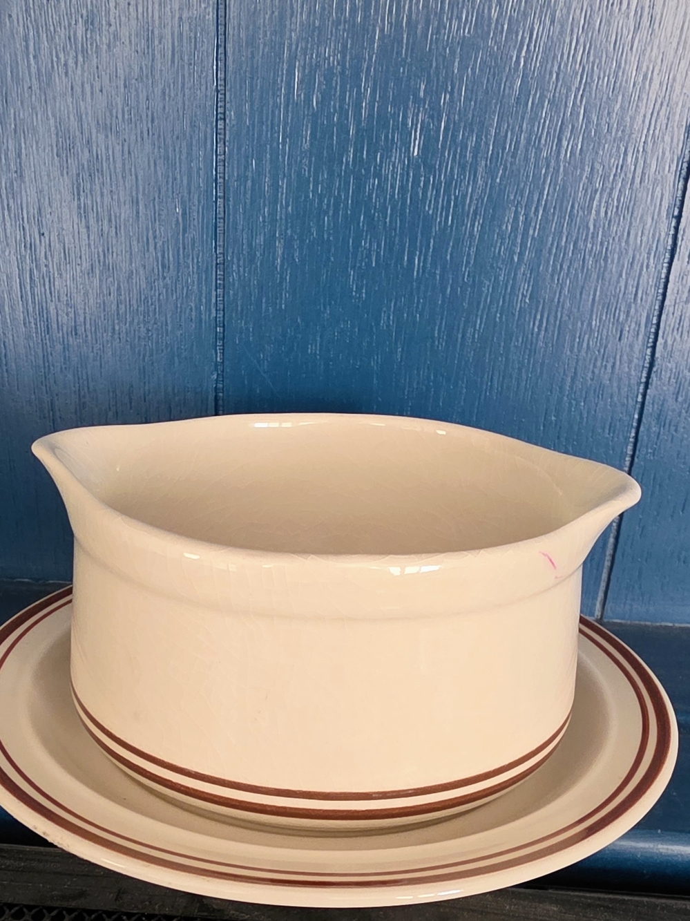 Ivory Ceramic Gravy Boat with Brown Stripe